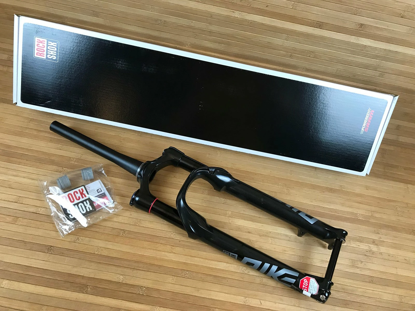 Rock-shox RockShox Pike DJ 26" / 100mm Tapered Schwarz 1 Rock-shox RockShox Pike DJ 26" / 100mm Tapered Schwarz