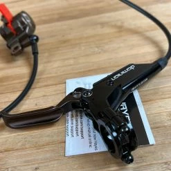 Hayes Dominion A4 Bremse Front / Vorne -Bremse Verkaufsgeschäft IMG 0014