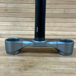 Rock-shox Rock Shox Boxxer Untere Brücke Mit Schaft 1 1/8" Crown-Steerer 36mm Offset ( 0 OS ) -Bremse Verkaufsgeschäft IMG 0138 f4ff6a7a 9eb8 4b20 9bb6 f29f2361fcd6