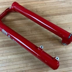 Rock-shox Rock Shox Boxxer Ultimate Casting / Lower 29" Red -Bremse Verkaufsgeschäft IMG 0203 751db232 b5ce 4afa 939f 0450c8fb1373