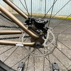 Ns-bikes NS Bikes Metropolis 1 Cromo DJ-Expert / Dirt Komplettbike Olive Rust -Bremse Verkaufsgeschäft IMG 0606 29853eec 9dce 438c b2d7 ee67e359c36b