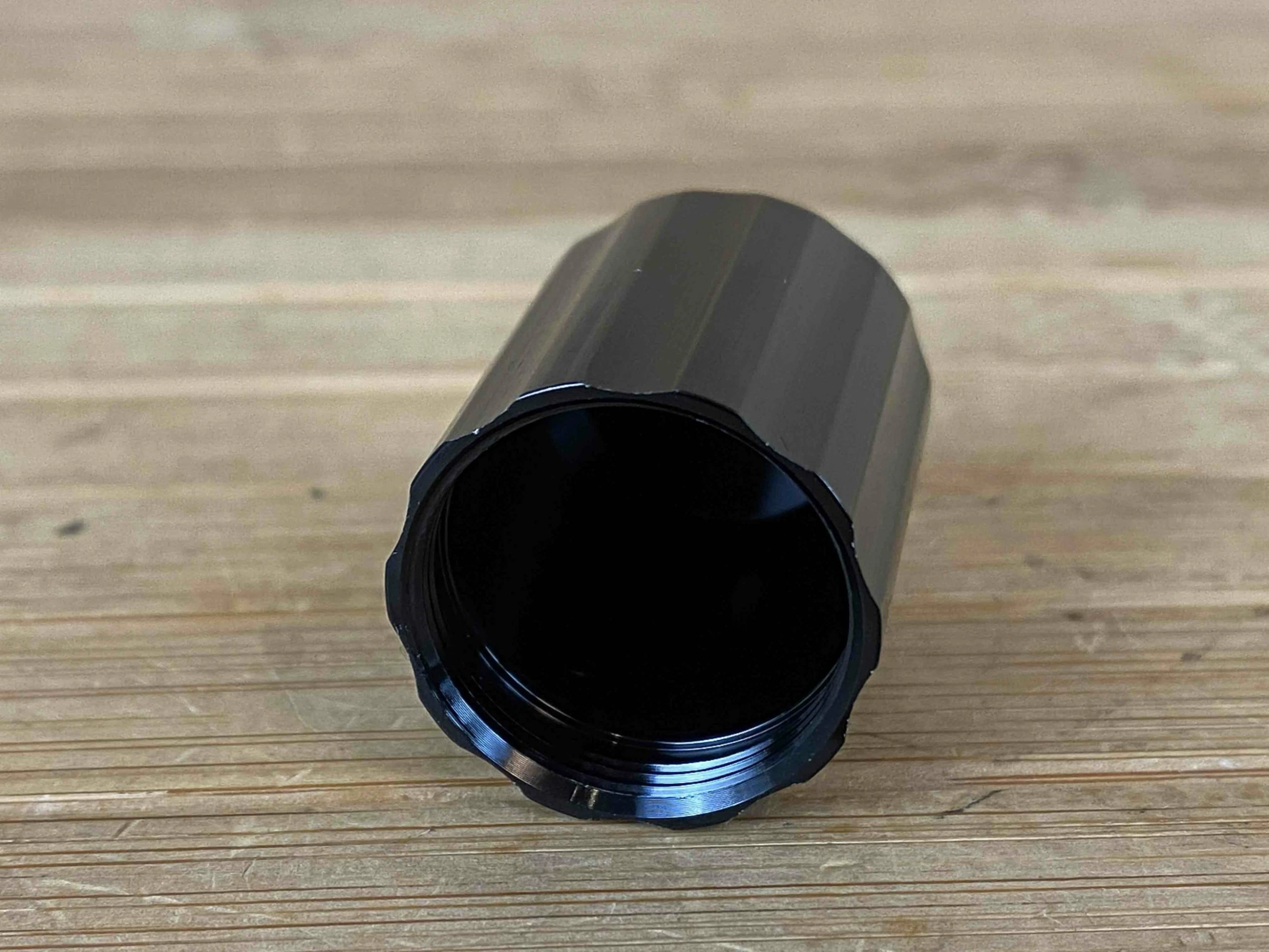 Fox Rebound Abdeckkappe / Staubkappe Grip2 Schwarz 4 Fox Rebound Abdeckkappe / Staubkappe Grip2 Schwarz – Bild 4