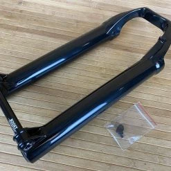 FOX 36 Casting / Lower 2018 27,5" Black Kabolt Boost