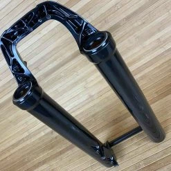 FOX 36 Casting / Lower 2018 27,5" Black Kabolt Boost -Bremse Verkaufsgeschäft IMG 0776 scaled