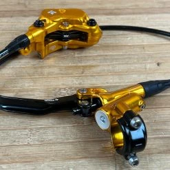 Formula CURA 4 Scheibenbremse Gold VR Oder HR -Bremse Verkaufsgeschäft IMG 1030 55071753 8907 49bf 8299 ec5895197890