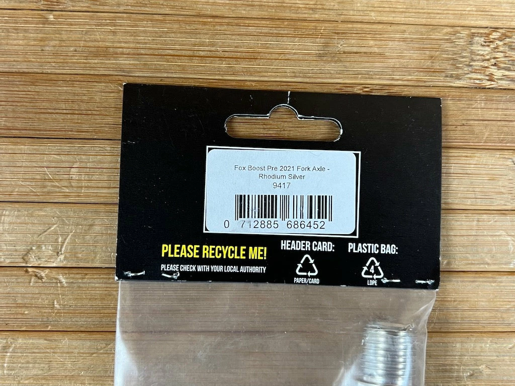 Burgtec FOX Boost Achse / Axle PRE 2021 Rhodium Silver 3 Burgtec FOX Boost Achse / Axle PRE 2021 Rhodium Silver – Bild 3