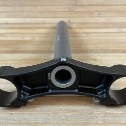 Fox 40 2021 Untere Brücke Mit Schaft 1 1/8" Crown-Steerer 52mm Rake -Bremse Verkaufsgeschäft IMG 1209