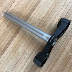 Fox 40 2021 Untere Brücke Mit Schaft 1 1/8" Crown-Steerer 48mm Rake -Bremse Verkaufsgeschäft IMG 1215