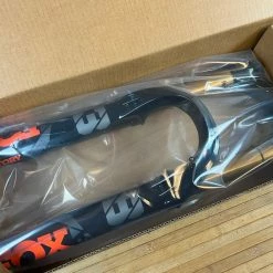 Fox 2021 38 Factory 27,5" 160mm Grip2 44mm Rake Federgabel Black -Bremse Verkaufsgeschäft IMG 1895