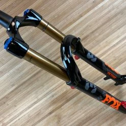 Fox 2021 38 Factory 27,5" 160mm Grip2 44mm Rake Federgabel Black -Bremse Verkaufsgeschäft IMG 1901