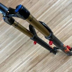 Fox 2021 38 Factory 27,5" 160mm Grip2 44mm Rake Federgabel Black -Bremse Verkaufsgeschäft IMG 1902