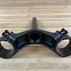 Manitou Dorado Brücke Mit Schaft Unten Ab 2021 47mm Offset -Bremse Verkaufsgeschäft IMG 2131 a9214798 ae20 42db a03d 5858d6de224d