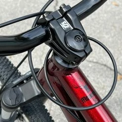 Ns-bikes NS Bikes Movement 2 Alloy DJ Dirt Komplettbike Red -Bremse Verkaufsgeschäft IMG 2134 7bcd3731 134f 4223 a2c1 52133262a6ee