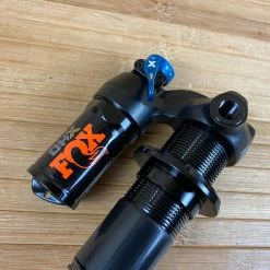 Fox DHX F-S 185 X 55 Trunnion 2022 Dämpfer -Bremse Verkaufsgeschäft IMG 3191