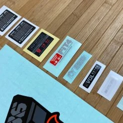 Fox Decal Kit 36 2021 F-S Orange Logo / Shiny Black -Bremse Verkaufsgeschäft IMG 3313