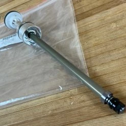 Fox 36 2019 Air Shaft Kit 150mm -Bremse Verkaufsgeschäft IMG 3381