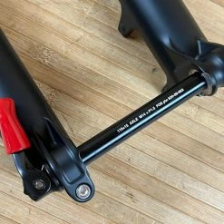 FOX 38 Casting / Lower 2021 29" Matte Black -Bremse Verkaufsgeschäft IMG 3408 8f2c20c7 9b59 4c3e b67a a29e89e64278