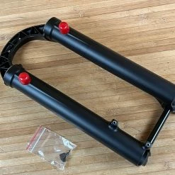 FOX 38 Casting / Lower 2021 29" Matte Black -Bremse Verkaufsgeschäft IMG 3411 99752fcb 7e29 49dd a232 c49737944563