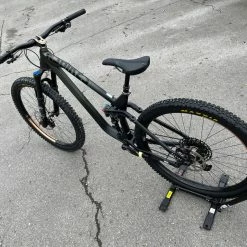 Ns-bikes NS Bikes Define AL 150 1 29" Gr. M Enduro All Mountain Komplettbike -Bremse Verkaufsgeschäft IMG 3805 f11ee4bd 5e72 47ec 9ef8 cb2e21a24afa