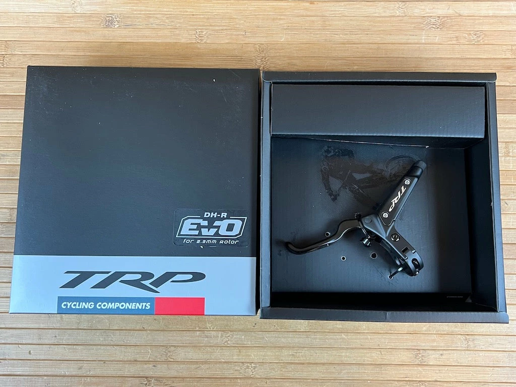 TRP DH-R EVO BLACK HD-M846 Bremse VR Hebel Links 10 TRP DH-R EVO BLACK HD-M846 Bremse VR Hebel Links – Bild 10