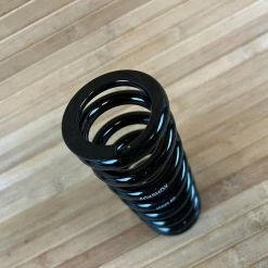 FOX Stahlfeder 450 X 2.8 137mm / 35mm Schwarz -Bremse Verkaufsgeschäft IMG 4306