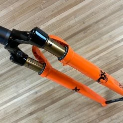 FOX 32 TC 2022 Kashima 40mm Gravel Federgabel Shiny Orange -Bremse Verkaufsgeschäft IMG 4314