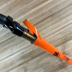 FOX 32 TC 2022 Kashima 40mm Gravel Federgabel Shiny Orange -Bremse Verkaufsgeschäft IMG 4315