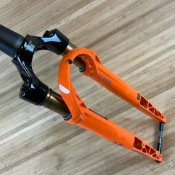 FOX 32 TC 2022 Kashima 40mm Gravel Federgabel Shiny Orange -Bremse Verkaufsgeschäft IMG 4316
