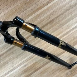 FOX 32 TC 2022 Kashima 40mm Gravel Federgabel -Bremse Verkaufsgeschäft IMG 4332