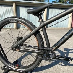 Ns-bikes NS Bikes Movement 1 Alloy DJ-Expert Dirt Komplettbike -Bremse Verkaufsgeschäft IMG 4631