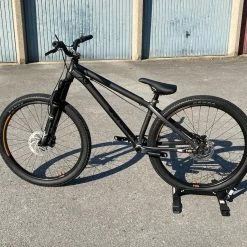 Ns-bikes NS Bikes Movement 1 Alloy DJ-Expert Dirt Komplettbike -Bremse Verkaufsgeschäft IMG 4643