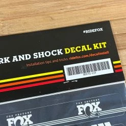 Fox Decal Kit Weiß Heritage Fork And Shock -Bremse Verkaufsgeschäft IMG 5031 ded1fe97 d410 49a0 8fe1 64e70bad24fc