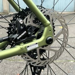 Ns-bikes NS Bikes RAG+ 1 Road & Gravel Plus 700C Komplettbike Gr. M Green -Bremse Verkaufsgeschäft IMG 5251 b4261af0 b64a 4184 b2c0 2fe5217fd5e2