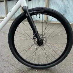 Ns-bikes NS Bikes RAG+ 3 Road & Gravel Plus 700C Komplettbike Gr. XL White -Bremse Verkaufsgeschäft IMG 5269 3b2d1ea6 70b6 444f b4df 001dda5c19d2