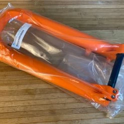 FOX 40 Casting / Lower 2017 27,5" Shiny Orange -Bremse Verkaufsgeschäft IMG 5712 scaled