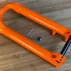 FOX 40 Casting / Lower 2017 27,5" Shiny Orange