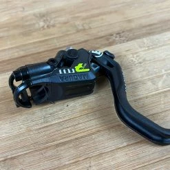 Magura MT7 PRO Bremsgriff 1-Finger HC Hebel -Bremse Verkaufsgeschäft IMG 5952 e427a0ce 1fbb 4fd3 b290 aa890cec9327