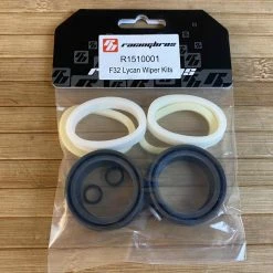 Racingbros Low Friction Abstreiferset / Dichtungen 32mm -Bremse Verkaufsgeschäft IMG 6077 scaled