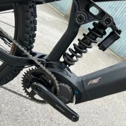 Ns-bikes NS Bikes E-Fine 1 170 Mullet Gr. M E-Bike Komplettbike EP8 -Bremse Verkaufsgeschäft IMG 6372 0b49f7c4 4a76 49ce bbfc 9df190f3a217