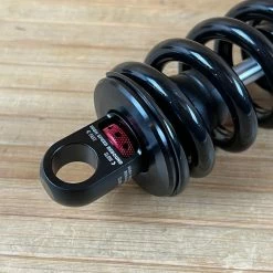 Fox DHX2 Factory 2-POS 230mm Dämpfer 2022 Hub Nach Wahl -Bremse Verkaufsgeschäft IMG 6537 e003e51e b1e3 4854 89b1 5e6a2591ebf6