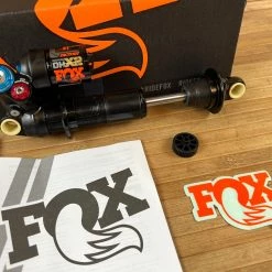 Fox DHX2 Factory 2-POS 230 X 65mm Dämpfer 2022 / 23 -Bremse Verkaufsgeschäft IMG 6550 4065a876 889e 49fe 836d ea027cb9c338
