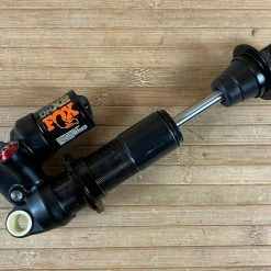 Fox DHX2 Factory 2-POS 230 X 65mm Dämpfer 2022 / 23 -Bremse Verkaufsgeschäft IMG 6551 4561bf0d 37da 41e3 ae55 9b6d48159af9