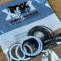 FOX Rebuild Kit Float Air Sleeve Dichtungen Dämpfer -Bremse Verkaufsgeschäft IMG 6893 6dc94d8e 8f2e 4306 a4fa 9953efa22dfb
