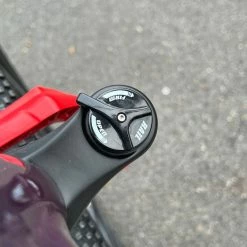 Ns-bikes NS Bikes Movement 1 Alloy DJ-Expert Dirt Komplettbike Chameleon -Bremse Verkaufsgeschäft IMG 7436