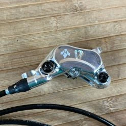 Formula CURA 4 Scheibenbremse Polish VR Oder HR -Bremse Verkaufsgeschäft IMG 7966 60206e0f 0823 456c 8c19 9a1d163bb4d8