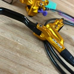 Formula CURA Scheibenbremse Gold VR Oder HR -Bremse Verkaufsgeschäft IMG 8685