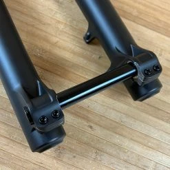 FOX 40 Casting / Lower 2021 27,5" Matte Black / Matt Schwarz -Bremse Verkaufsgeschäft IMG 9011 78d082f9 2a0f 4cb8 ba1b e39183ebe9b2