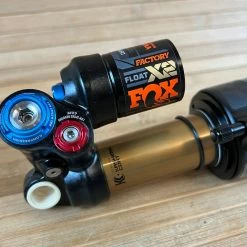 Fox Float X2 Factory 2-POS 2021 200x51mm Dämfper -Bremse Verkaufsgeschäft IMG 9247 f36c2a14 92bb 4016 b747 7fa0af095d5a