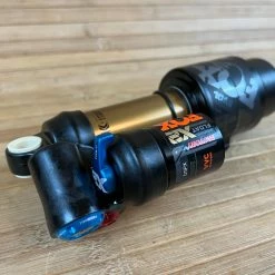 Fox Float X2 Factory 2-POS 2021 200x51mm Dämfper -Bremse Verkaufsgeschäft IMG 9249 f6277915 5c9e 4786 ad1f 769fe5560692